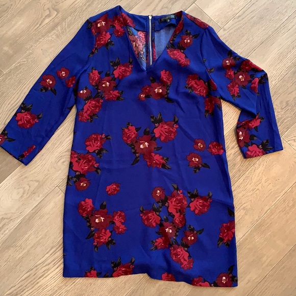 Dynamite floral dress - Picture 1 of 3